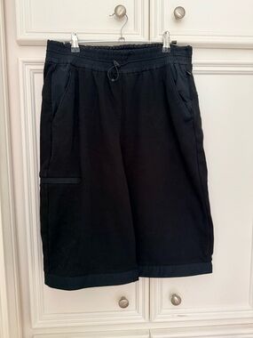 Athleta Women Black Athletic Drawstring Shorts